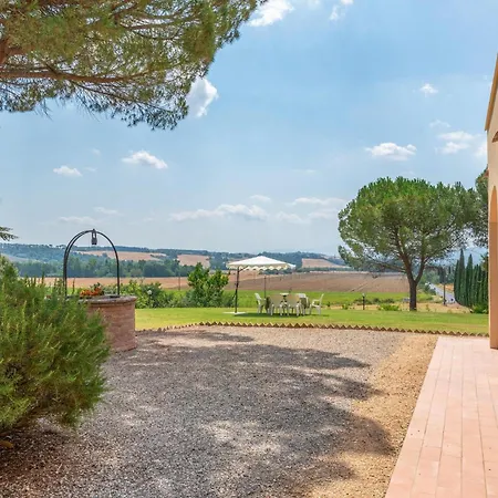Gorgeous In Monteroni Darbia With Kitchen *