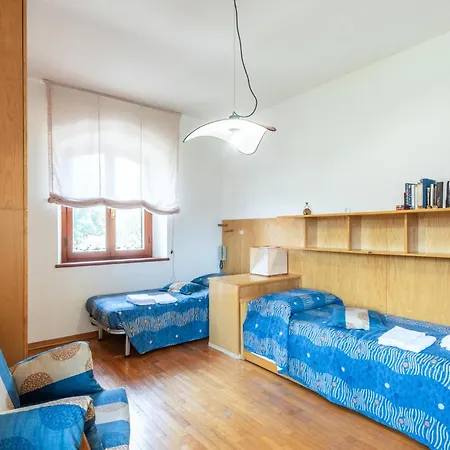 Сasa de vacaciones Gorgeous In Monteroni Darbia With Kitchen *