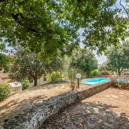 Casa de Férias Gorgeous In Monteroni Darbia With Kitchen Monteroni dʼArbia